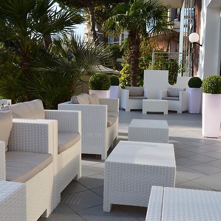Hotel Mirage Milano Marittima Extérieur photo